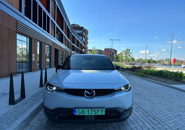 Mazda MX-3 cena 108250 przebieg: 11650, rok produkcji 2021 z Gdańsk małe 92